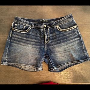 Shyanne denim shorts